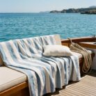 Copriletto in cotone a righe blu marina - Coton Boutique
